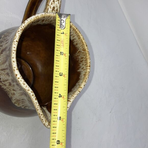 VTG McCoy USA SIGNED Pottery Brown Glaze Drip Pitcher 6.5” CottageCore Farmhouse - Picture 11 of 11